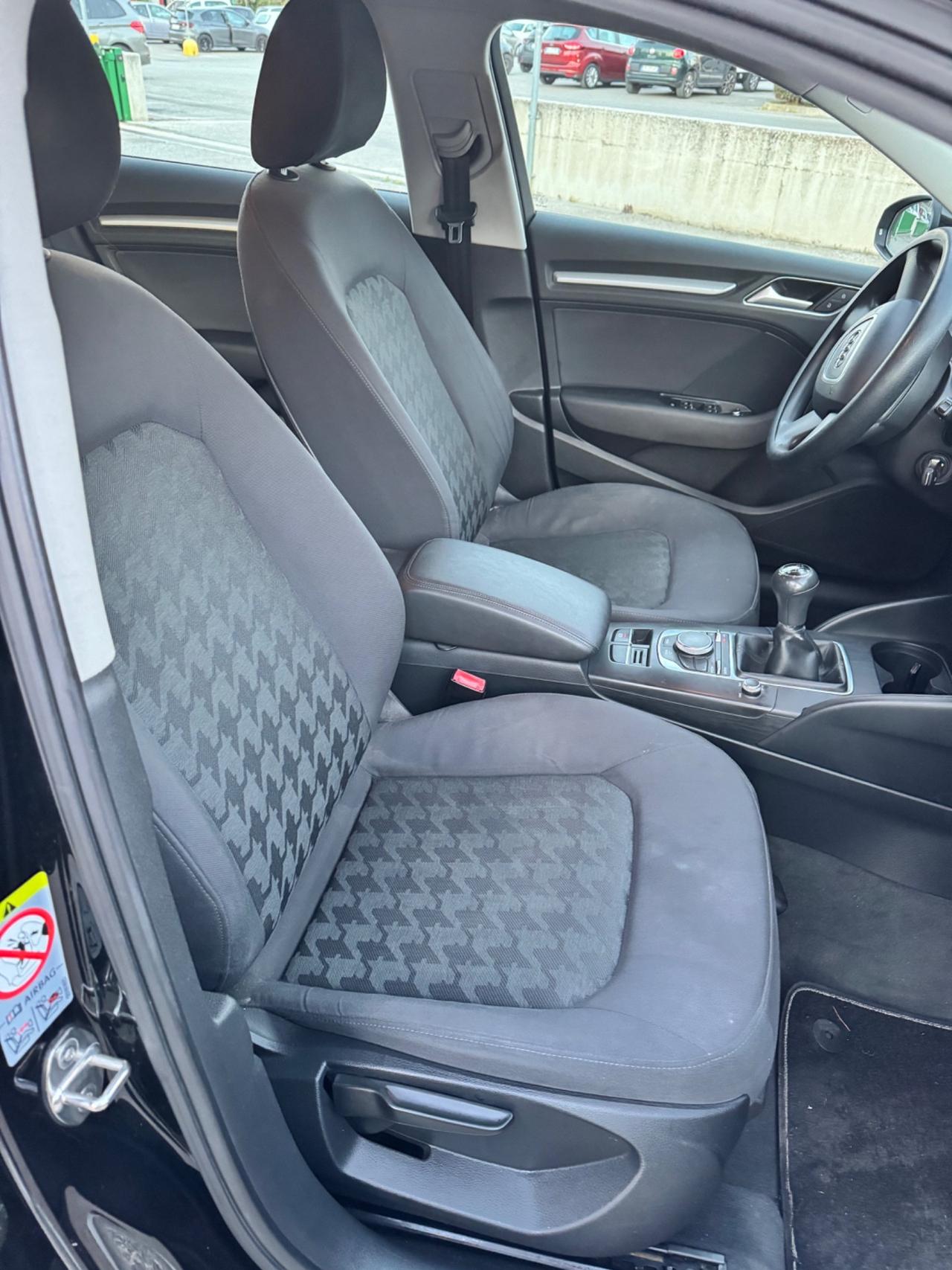 Audi A3 SPB 1.6 TDI Attraction