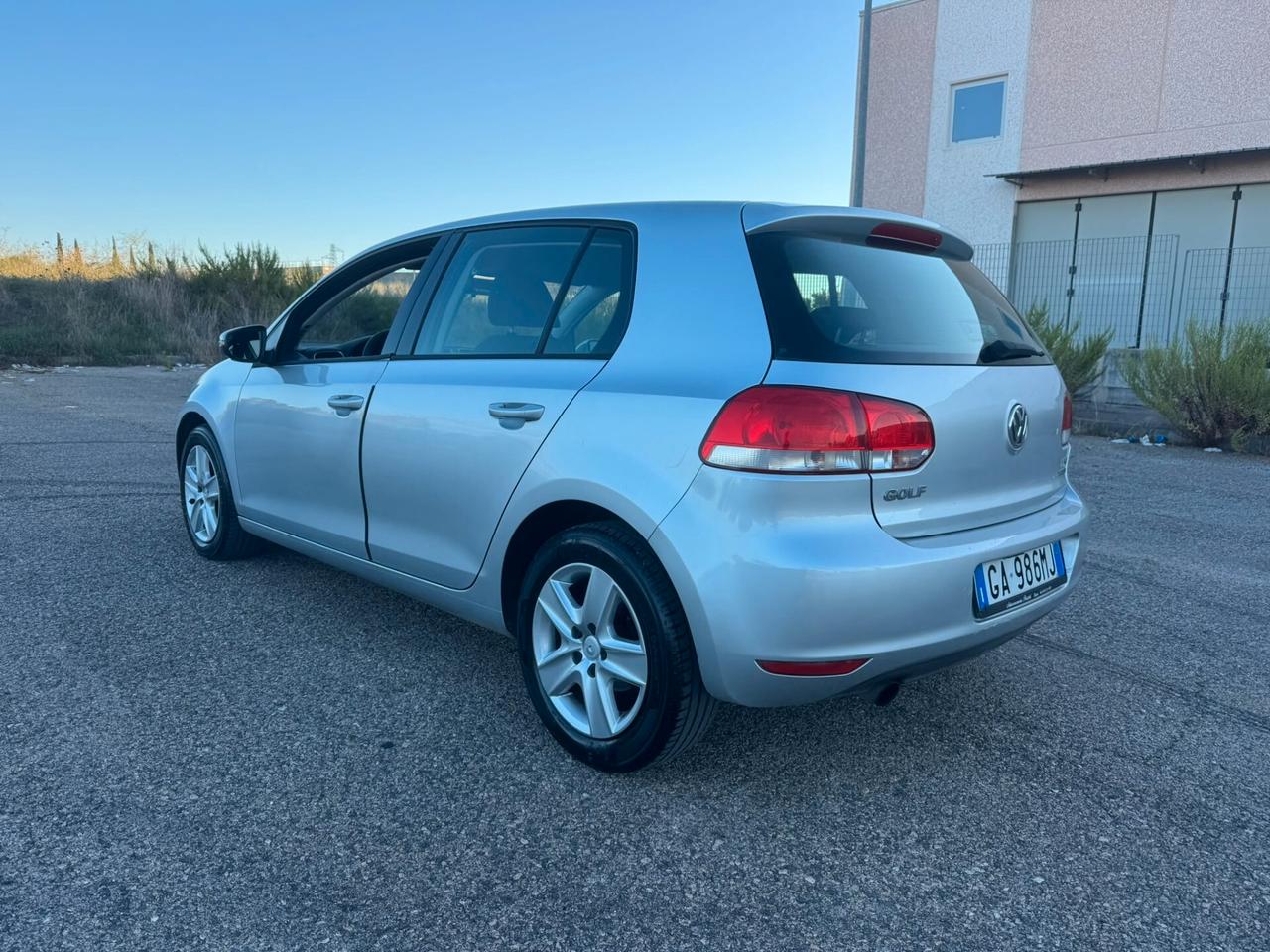 Volkswagen Golf 1.2 5 porte PER NEOPATENTATI
