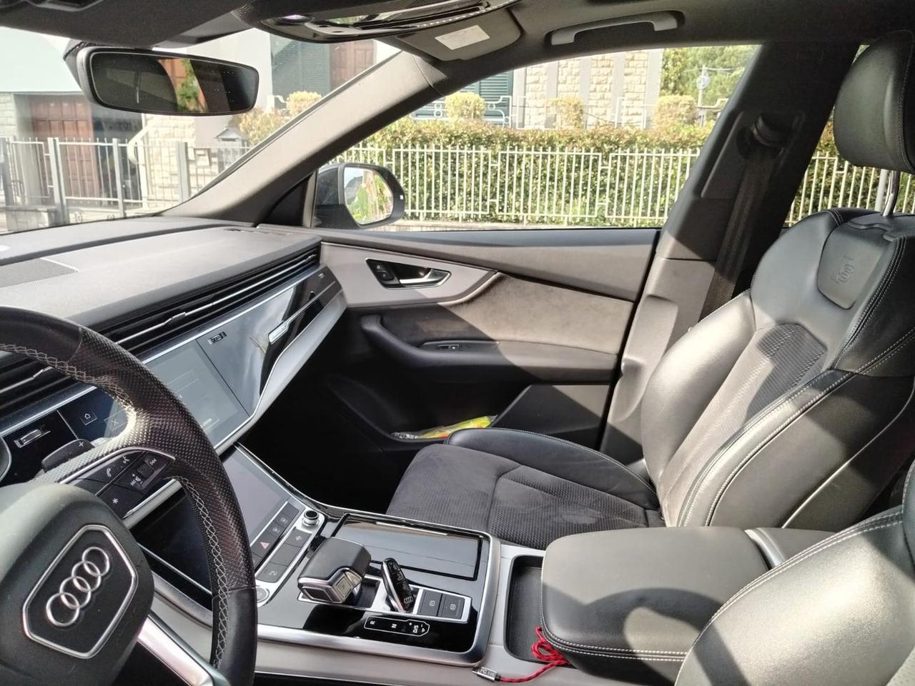 Audi Q8 S Line Sport 3.0 50 TDI MHEV