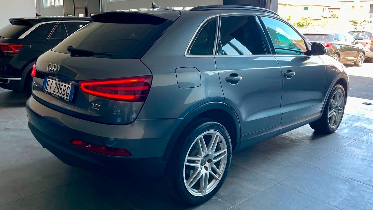 AUDI Q3 QUATTRO 2.0 BUSINESS PLUS S-TRONIC 177 CV - FULL LED