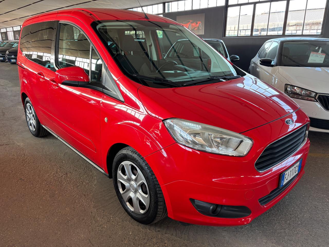 Ford Tourneo Courier 1.0 BENZINA 74KW 100CV Titanium