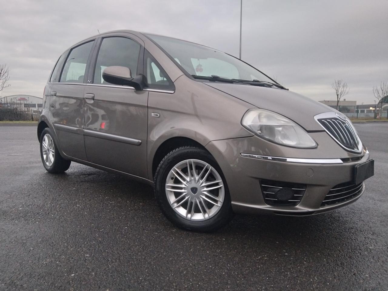 Lancia MUSA 1.4 77cv benzina Oro x neopatentati