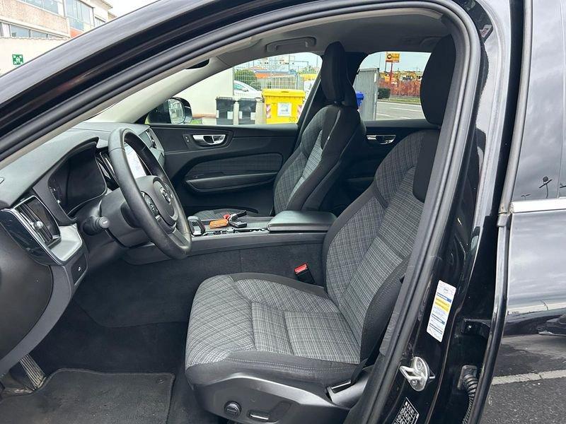 Volvo XC60 2.0 B4 Core automatico