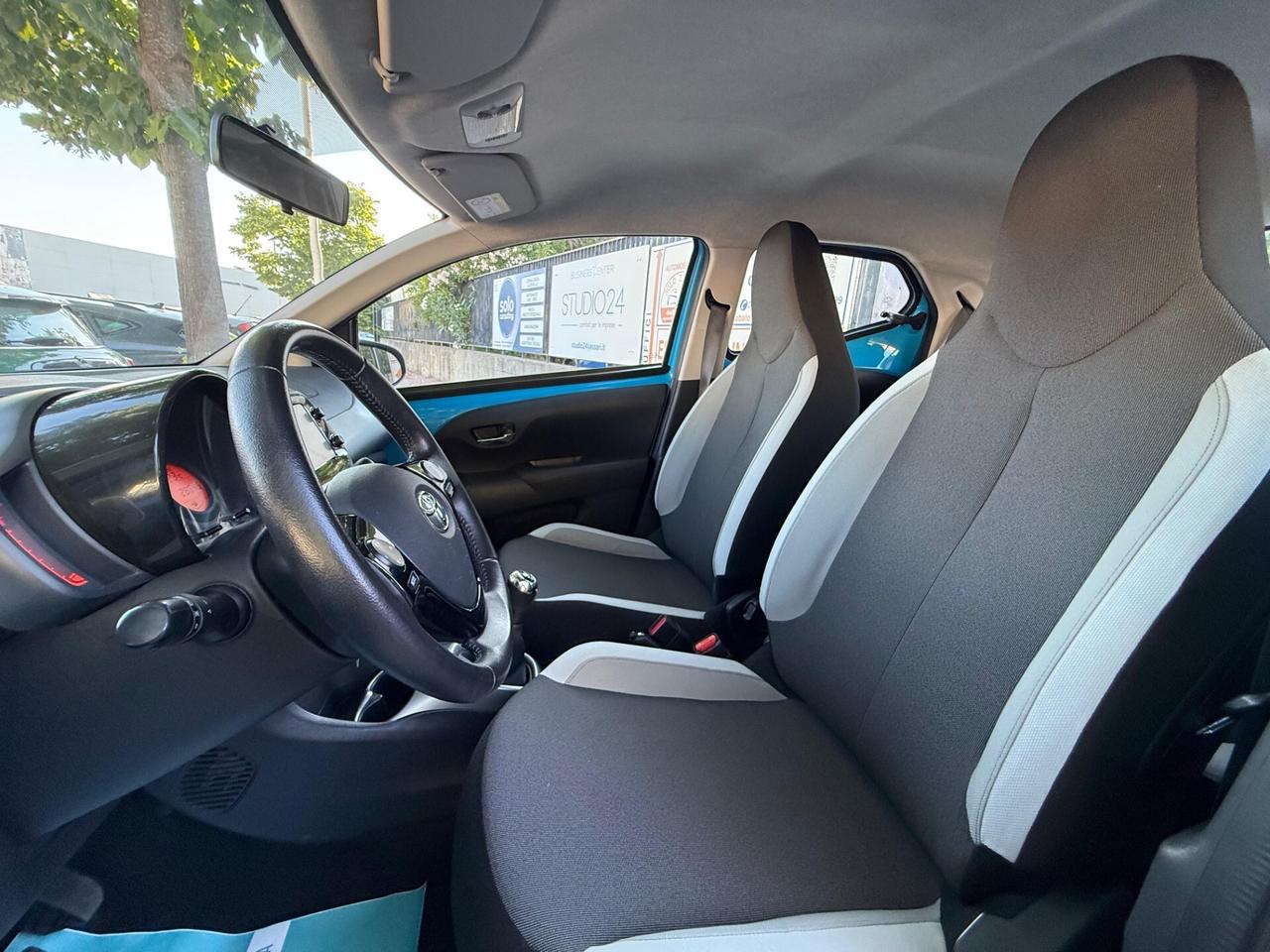 Toyota Aygo' 1.0 KM.28.000! X Play