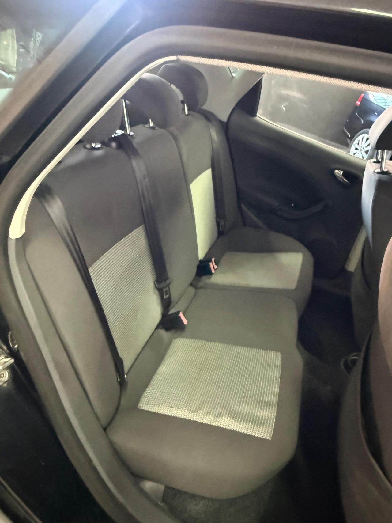 Seat Ibiza 1.4 5p. Style Dual