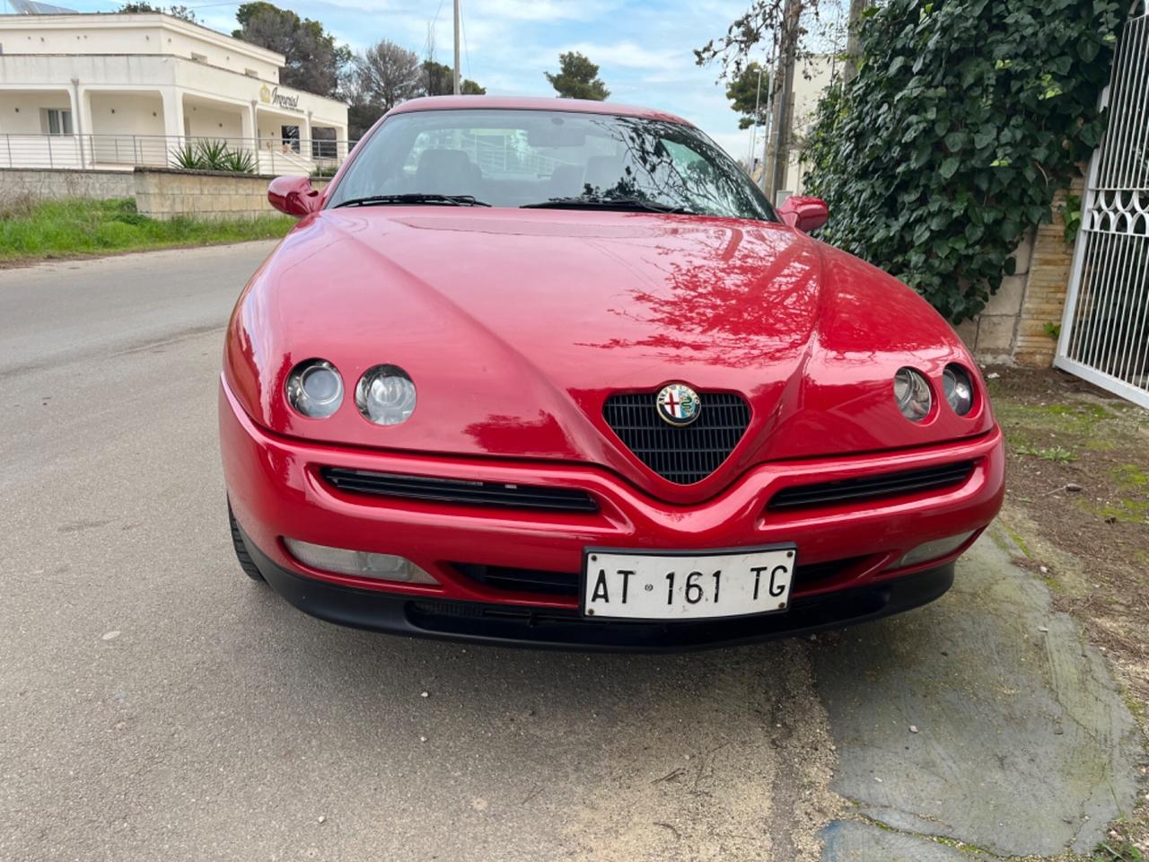 Alfa Romeo GTV 2.0i 16V Twin Spark cat