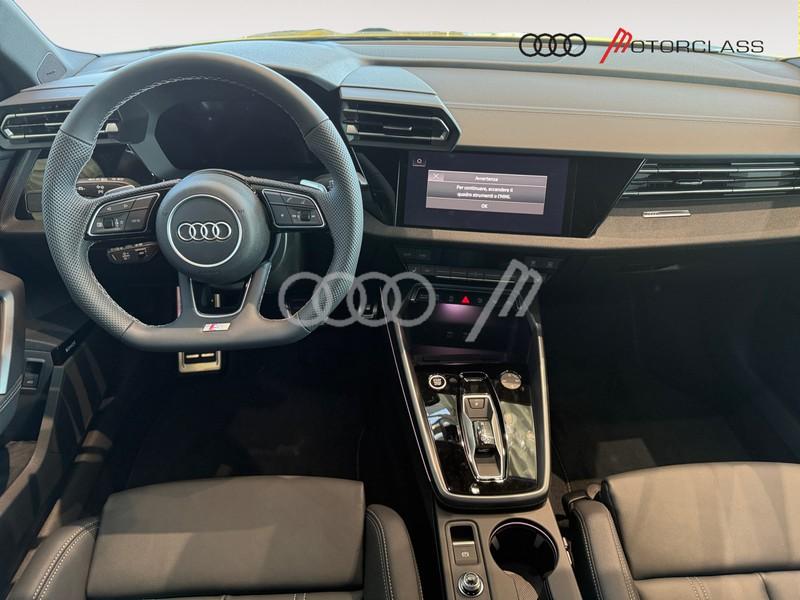 Audi A3 allstreet 30 2.0 tdi identity contrast s tronic