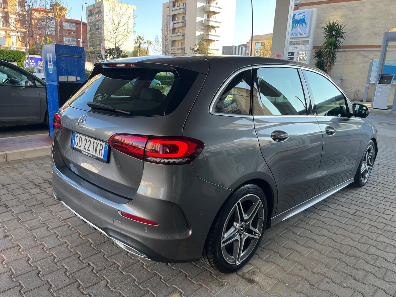 Mercedes-benz B 200 d Automatic Premium