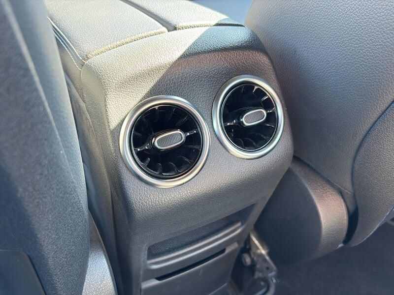 Mercedes-Benz GLB GLB 180 d Automatic Sport Plus
