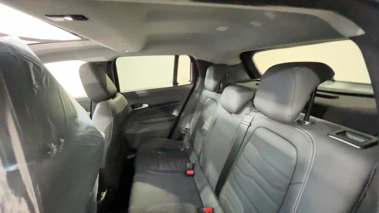 Jeep Avenger 1.2T e-hybrid Auto Tetto KM0