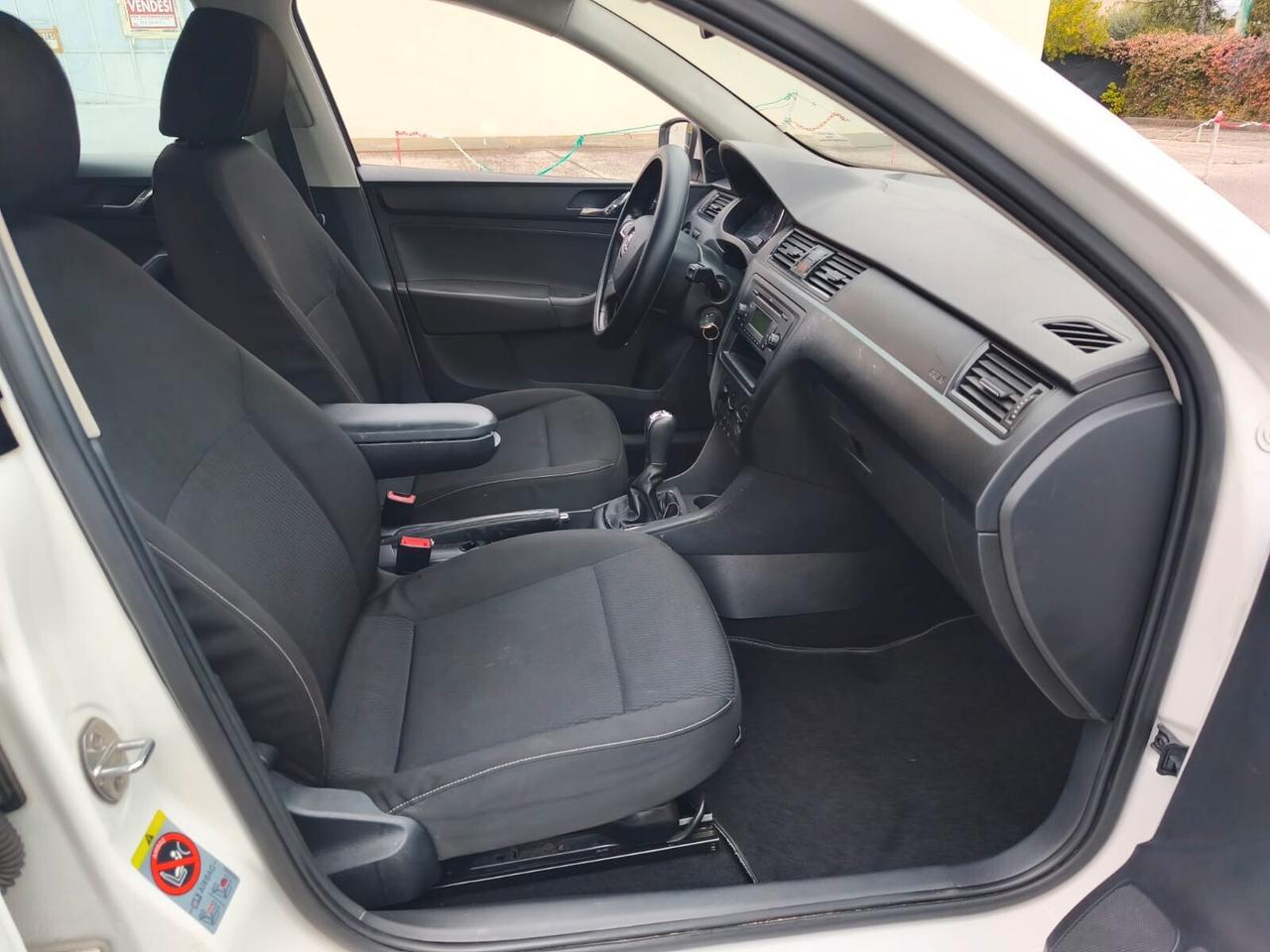 Skoda Rapid 1.6 TDI 105 CV Accetto Permute