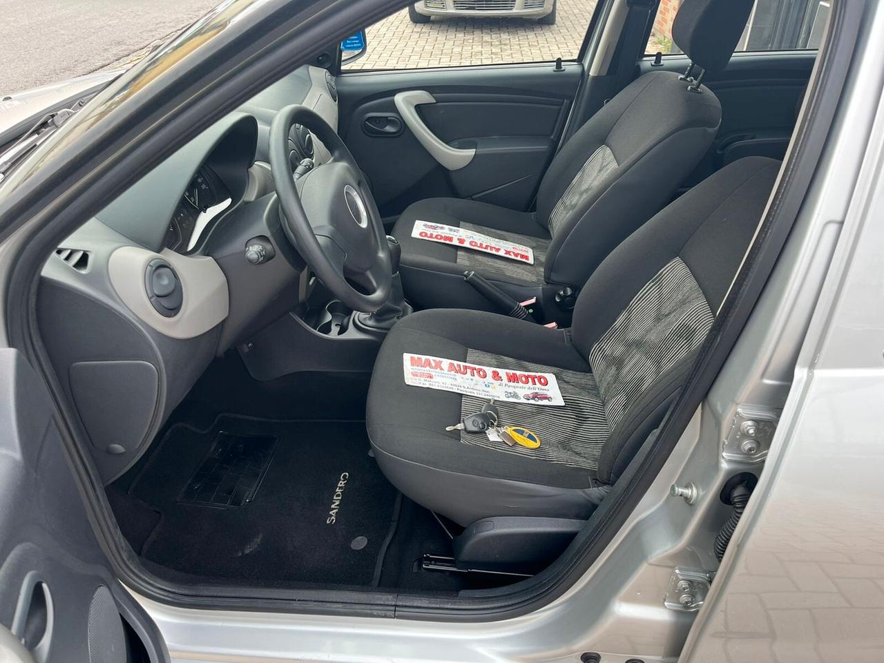 Dacia Sandero 1.2 - 55 MILA KM