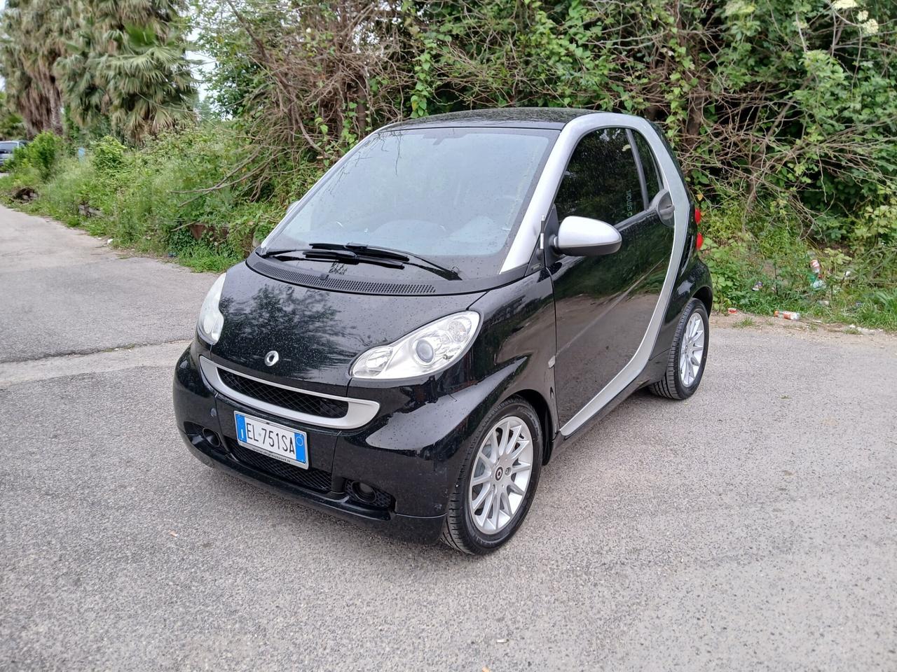 Smart ForTwo 1000 52 kW con IDROGUIDA
