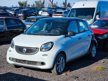 SINISTRATO Smart ForFour 70 1.0 Passion