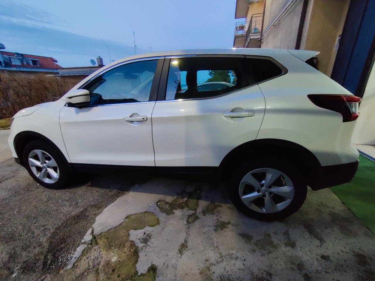 Nissan Qashqai 1.5 dCi Business