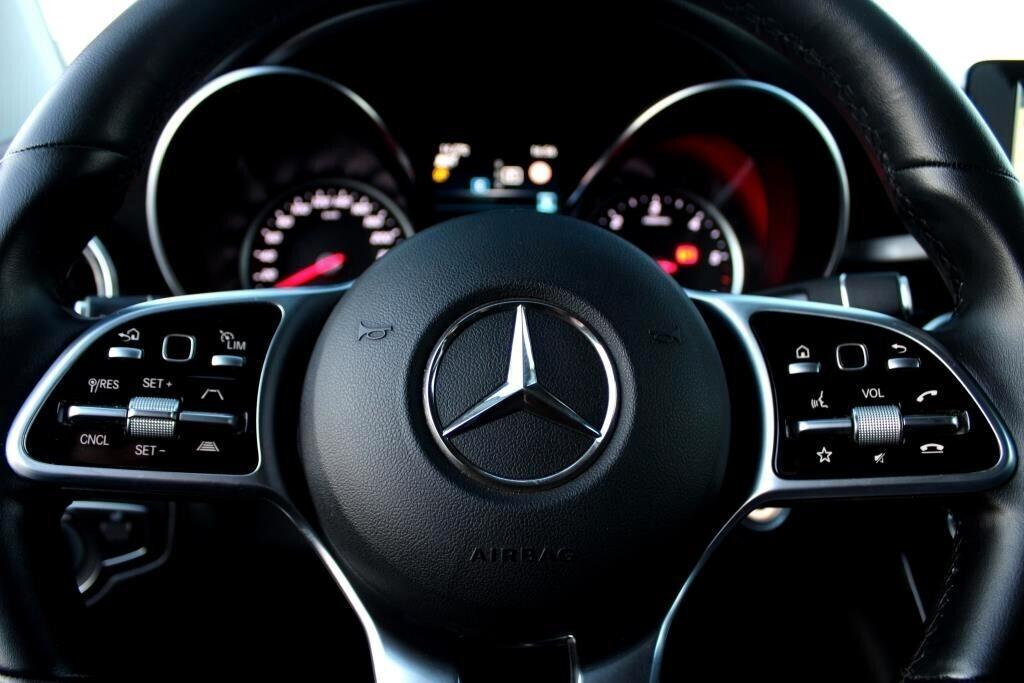 MERCEDES GLC 200 d 4Matic Aut *LED *Vetri Privacy