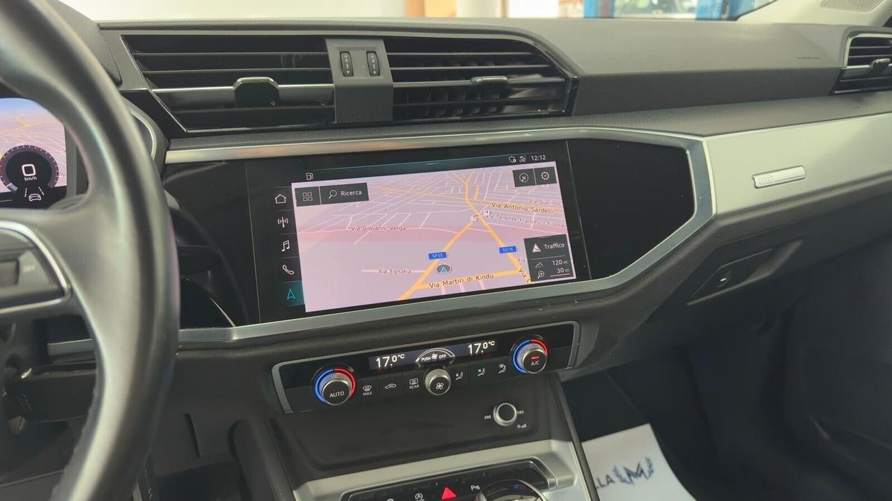 Audi Q3 35 TDI S tronic Business