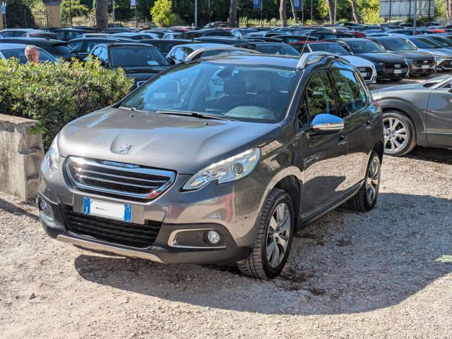 PEUGEOT 2008 1.6d 92cv CAMBIO AL VOLANTE NAVI CERCHI IN LEGA