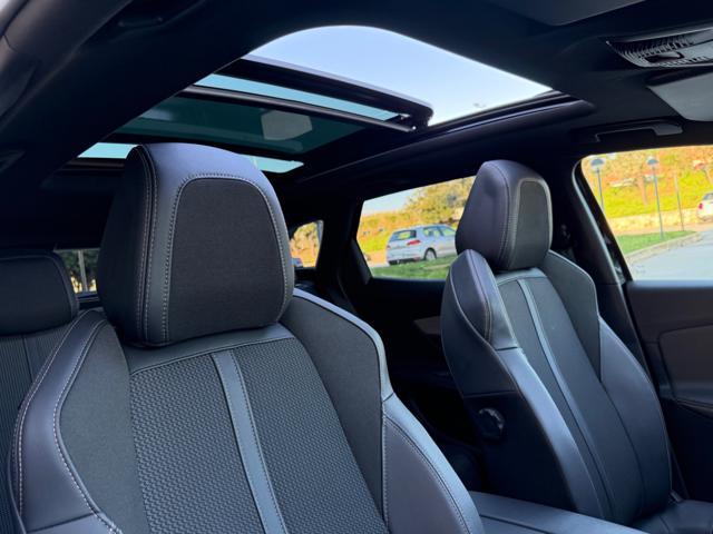 PEUGEOT 3008 HDi 130CV GT AUTO+TETTO APRIB+PELLE+18+RCAM+2PDC