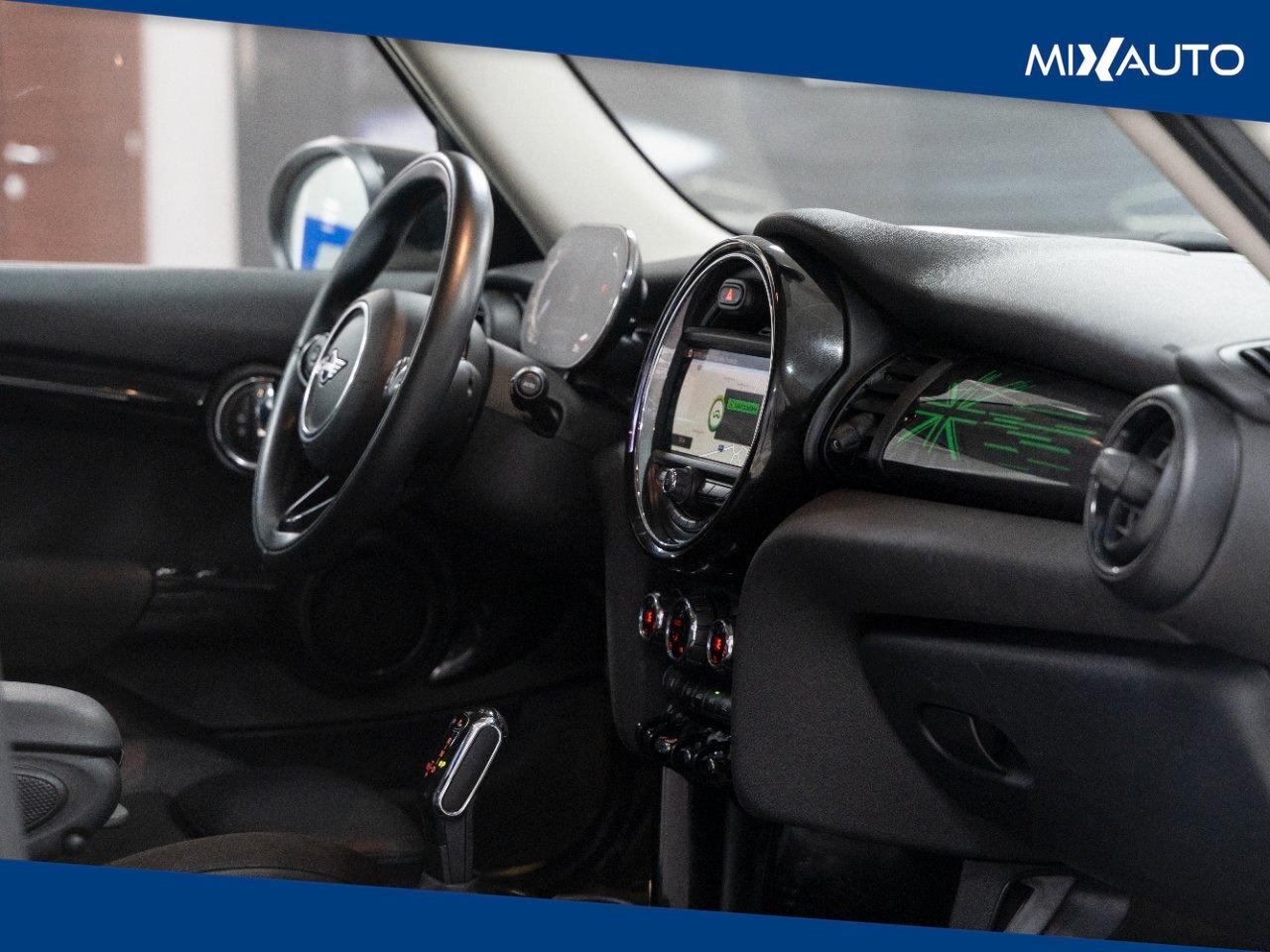 MINI Cooper 1.5 Hype 5 Porte Auto