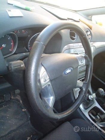 Ford S-Max 1.8 TDCi 125CV