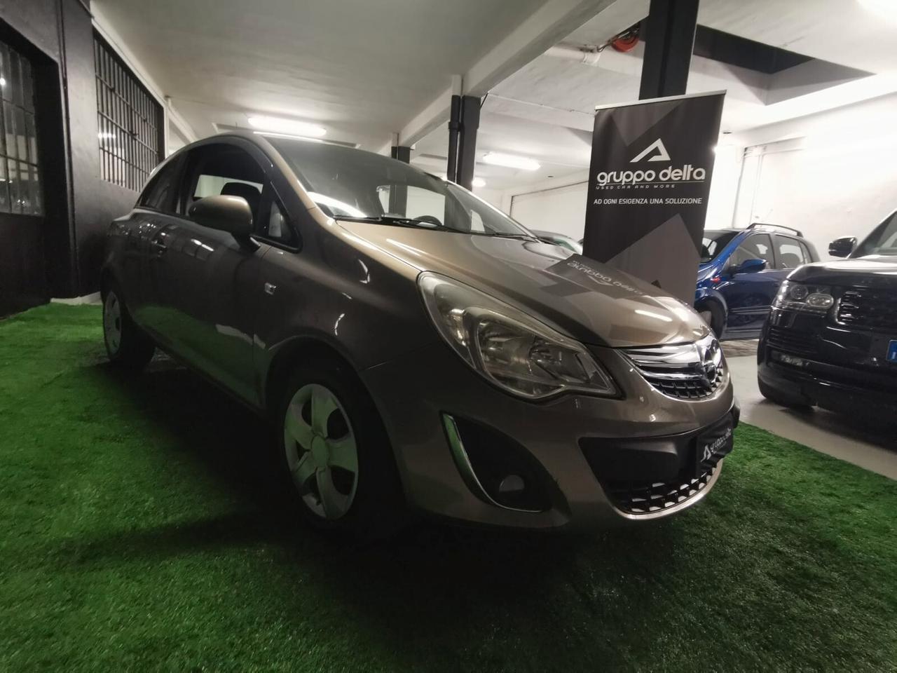 Opel Corsa 1.2 GPL-TECH NEOPATENTATI GARANZIA 12 MESI