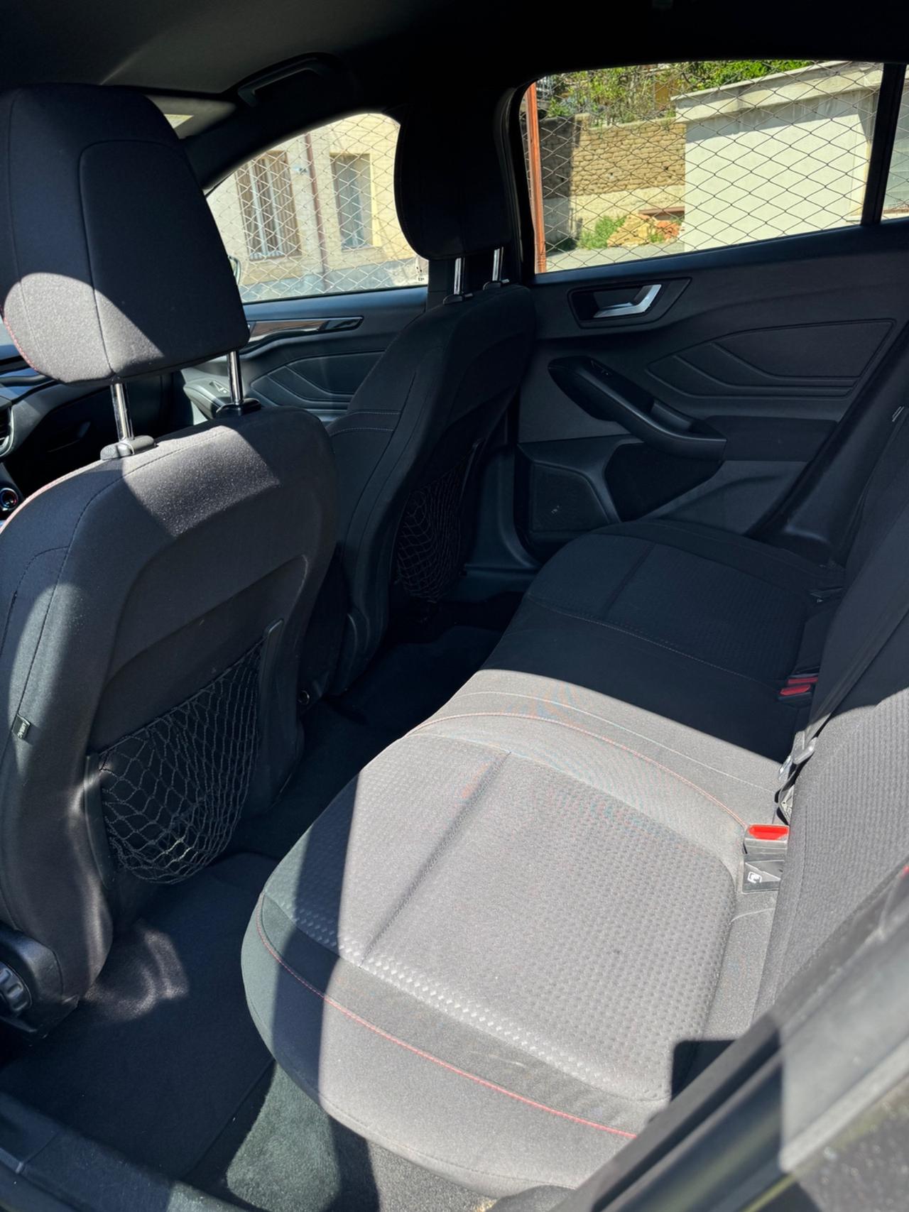 Ford Focus 1.5 EcoBlue 120 CV 5p. ST-Line