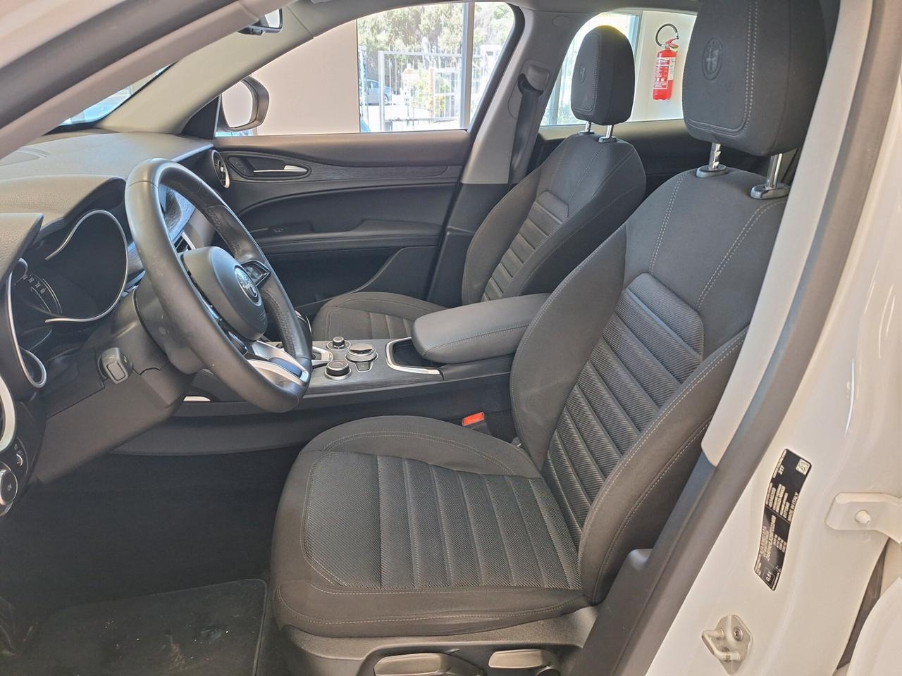 Alfa Romeo Stelvio 2.2 Turbodiesel 190 CV AT8 Q4 Business