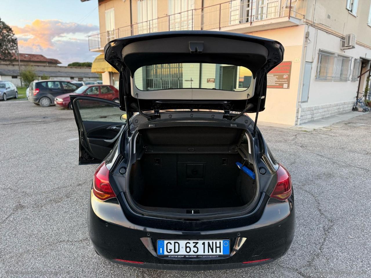 OPEL Astra 1.7 CDTI 110 CV 5p. Cosmo