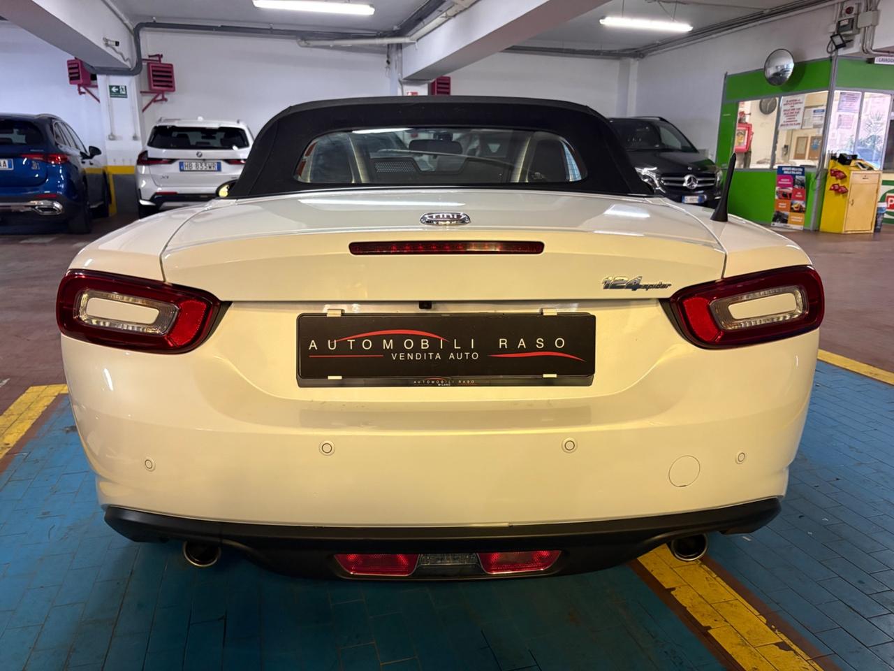 Fiat 124 Spider 1.4 MultiAir AT6 Lusso