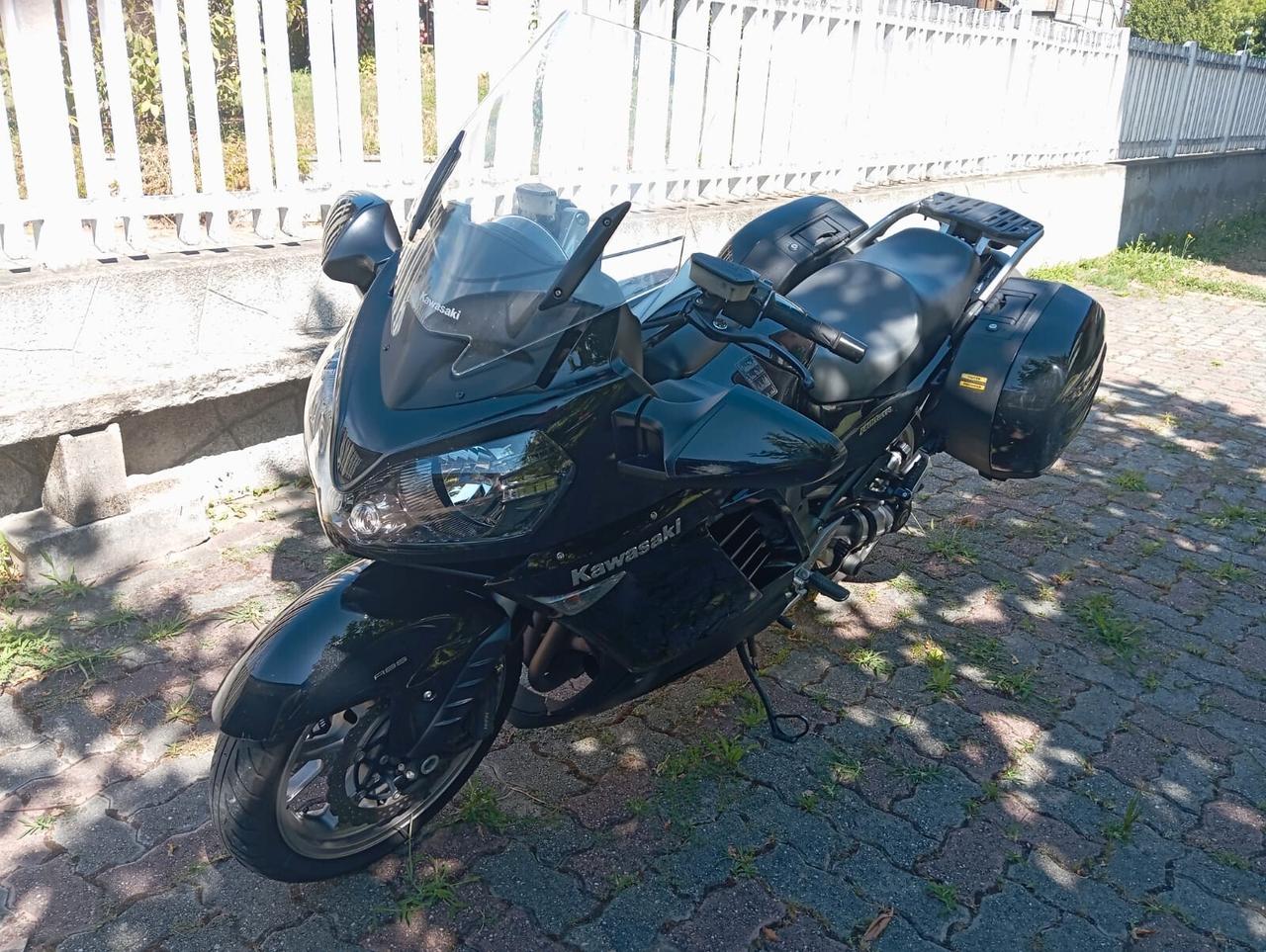 Kawasaki GTR 1400 - 58.000 KM
