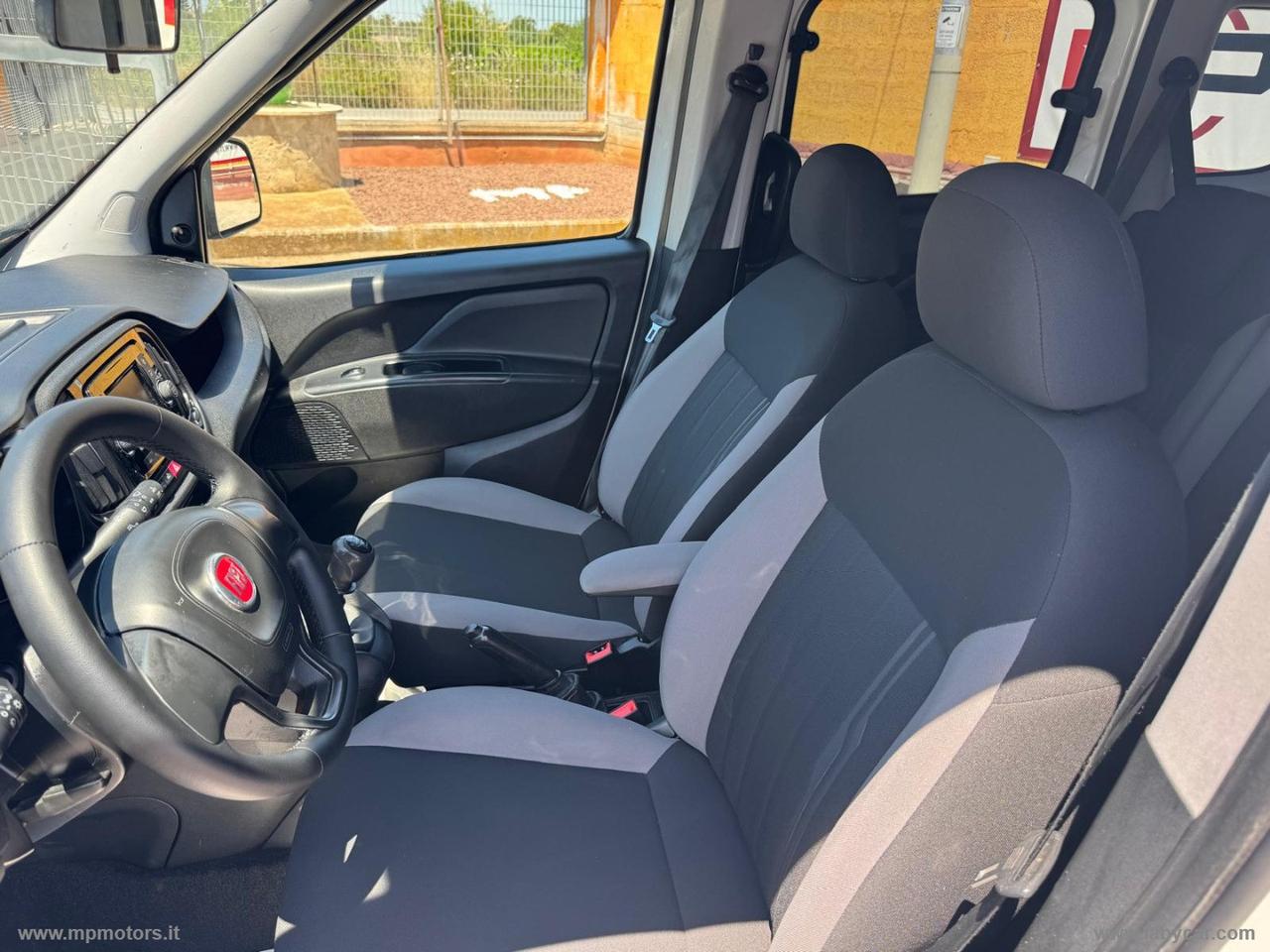 DOBLO COMBI LOUNGE 1.6 MJ 105CV AUTOCARRO