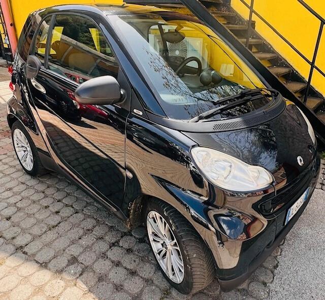 Smart ForTwo 1000 52 kW coupé pure