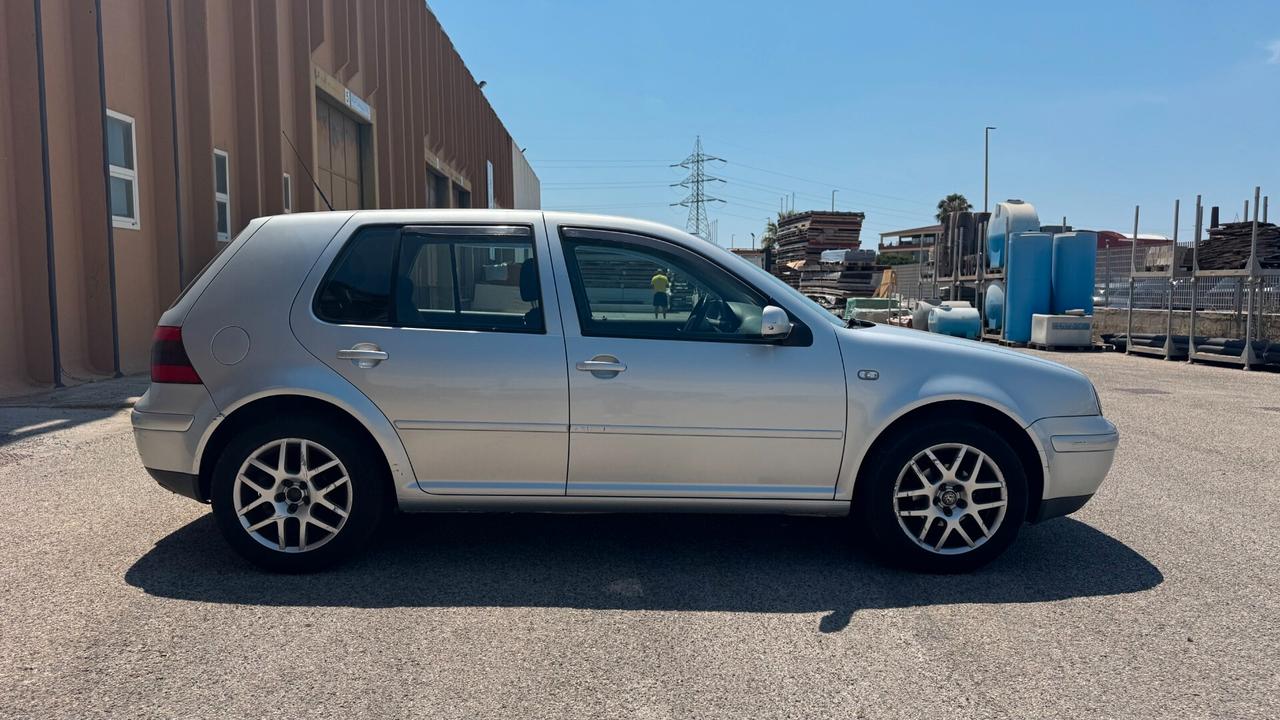 VOLKSWAGEN GOLF 4 1.6 105CV - 2003