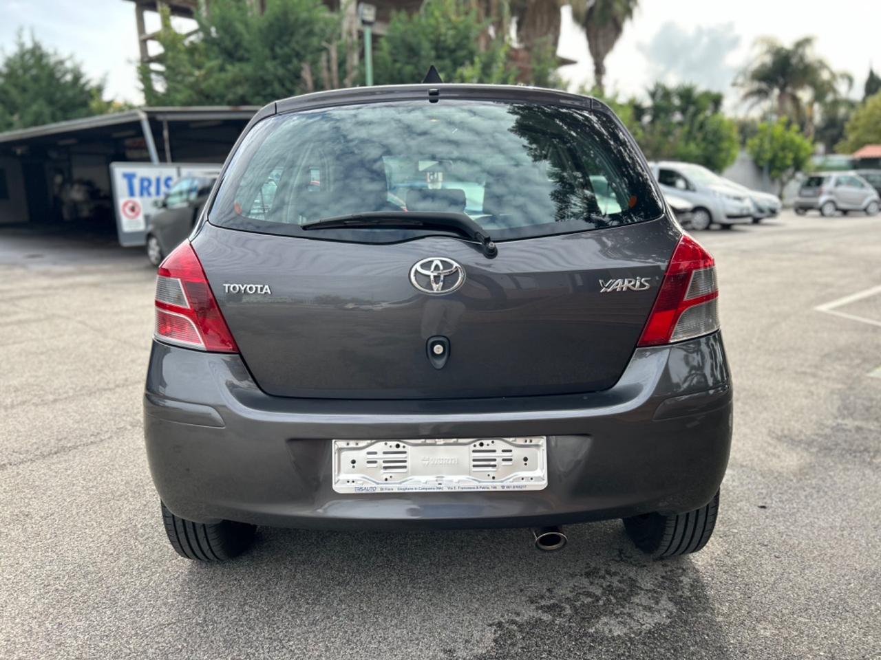 Toyota Yaris 1.3 5 porte Sol