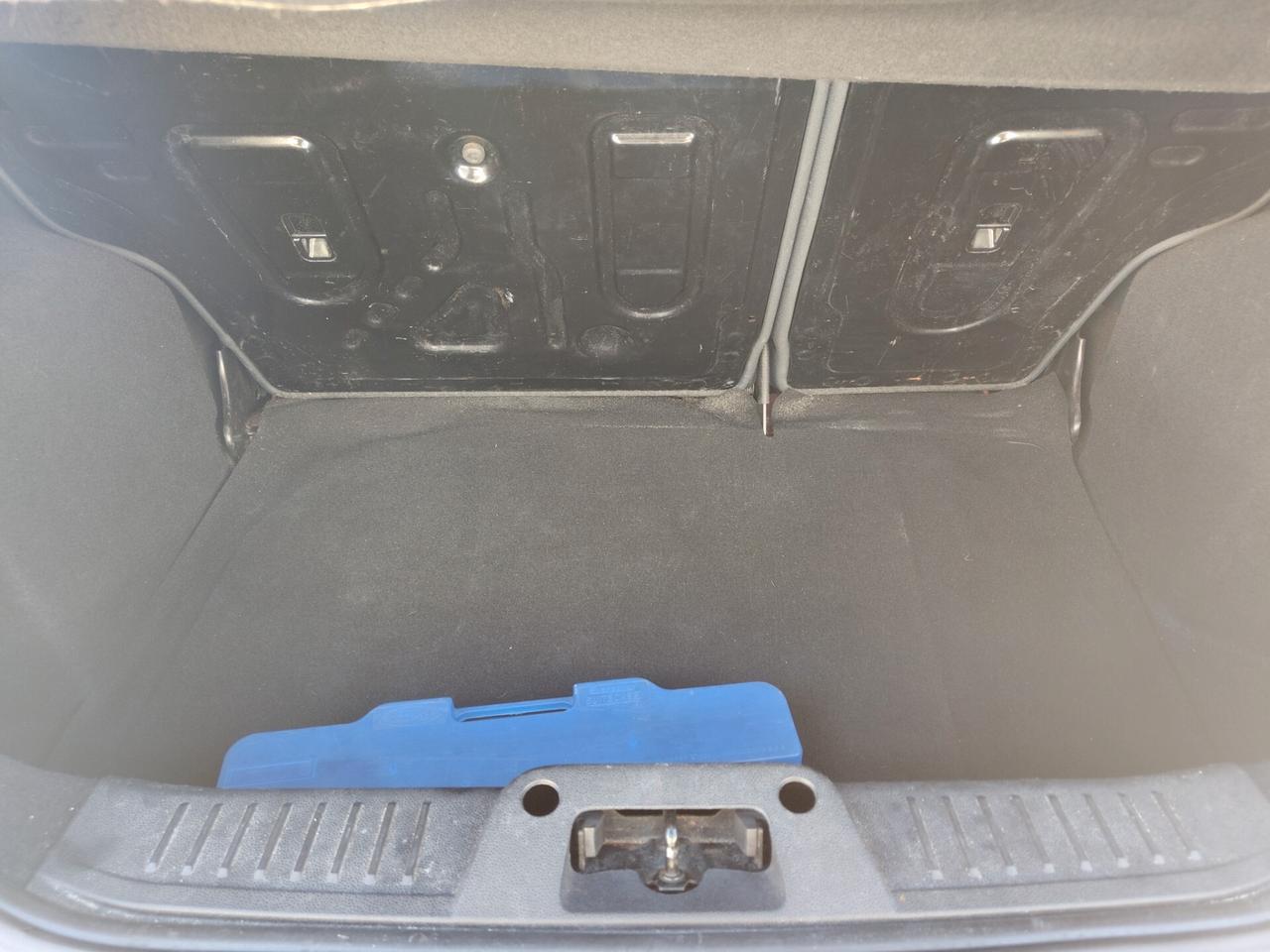 Ford Fiesta 1.4 TDCi 5p. Titanium
