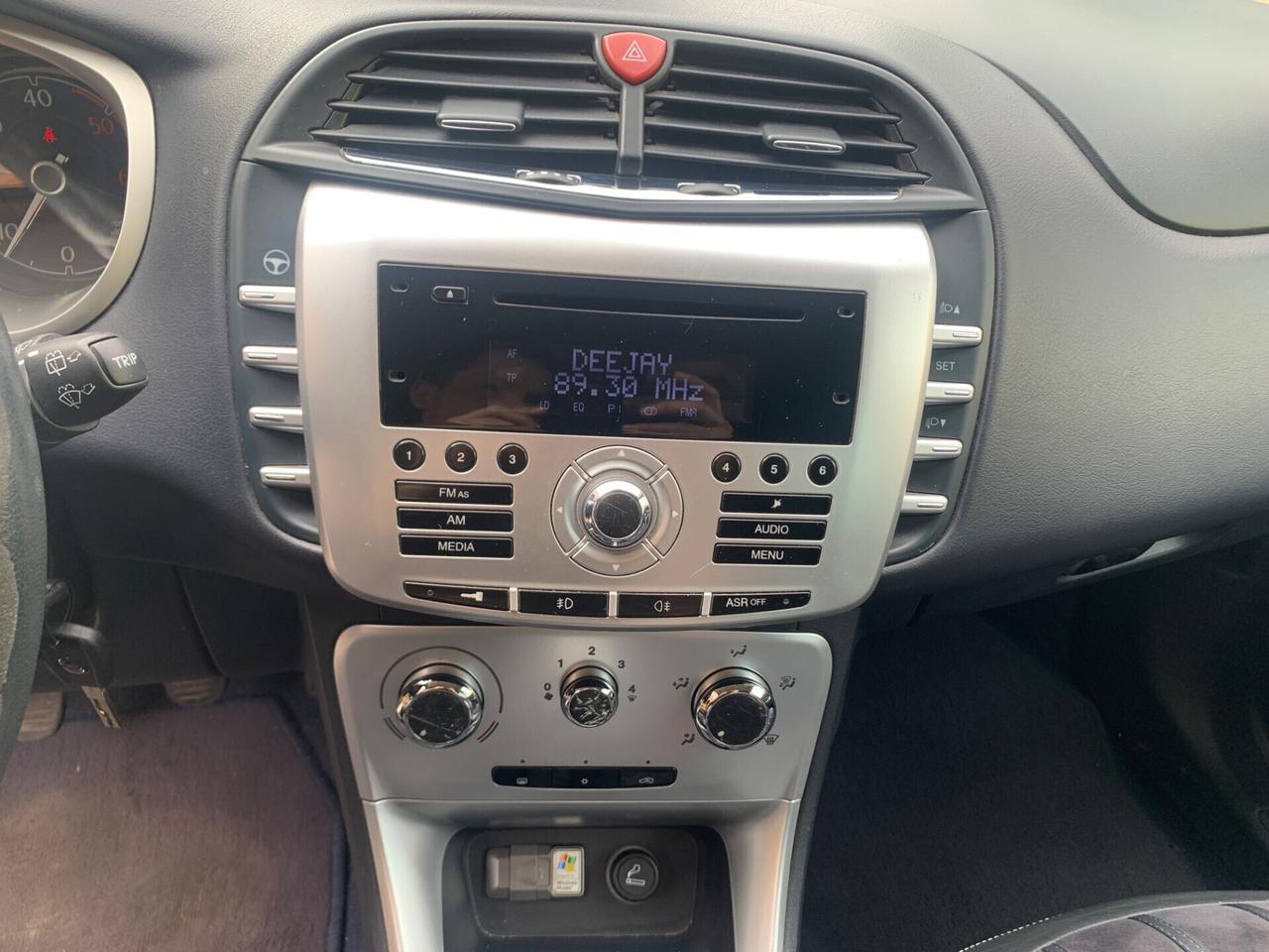 Lancia Delta 1.6 MJT DPF Argento