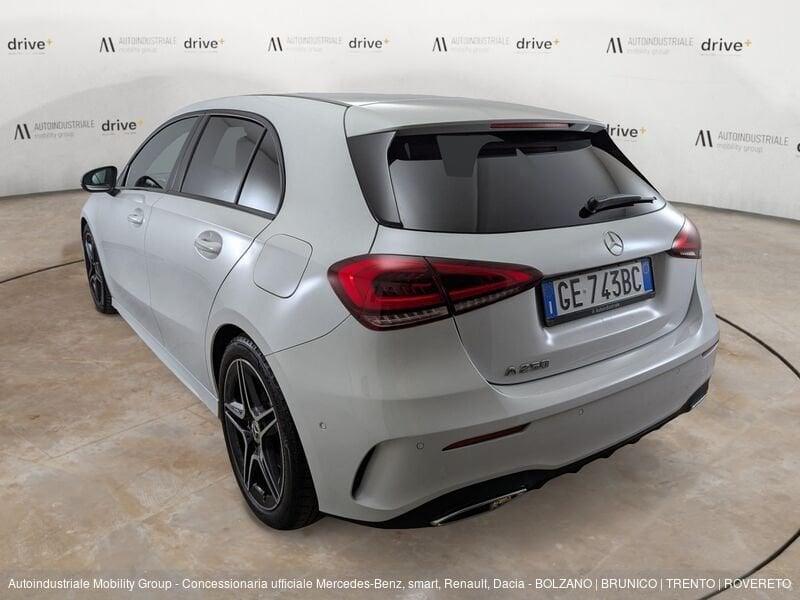 Mercedes-Benz Classe A 250 PREMIUM AUTOMATIC ''PACCHETTO NIGHT''