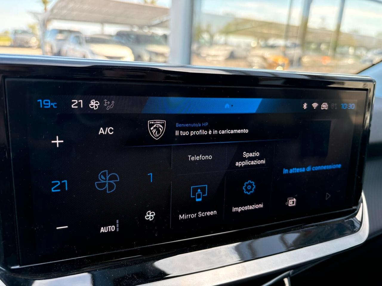 Peugeot 208 ALLURE Hybrid 110 e-DCS6 SPOTICAR