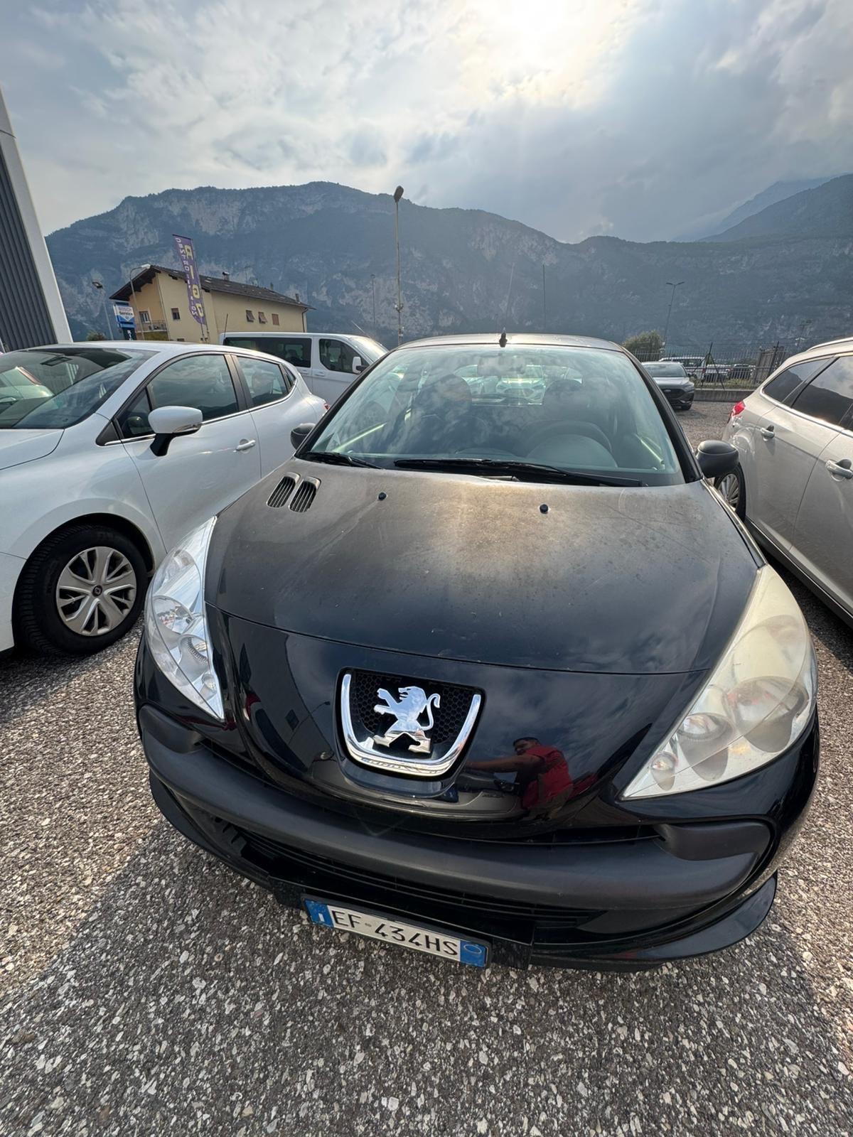 Peugeot 206 Plus 1.1 60CV 3p. Urban SI NEOPATENTATI