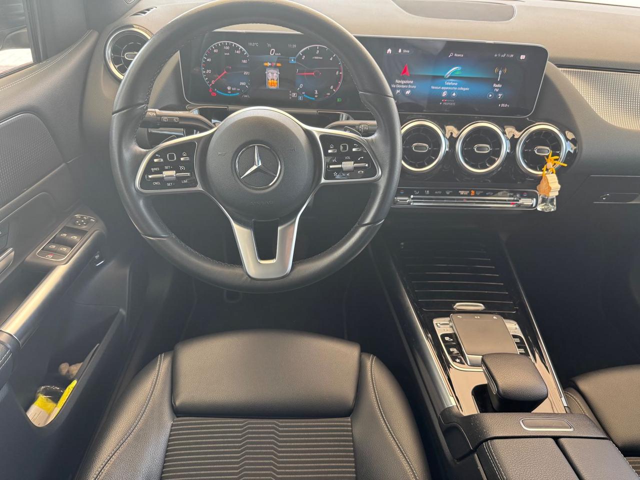Mercedes-Benz B 180 Sport Plus B 180 D