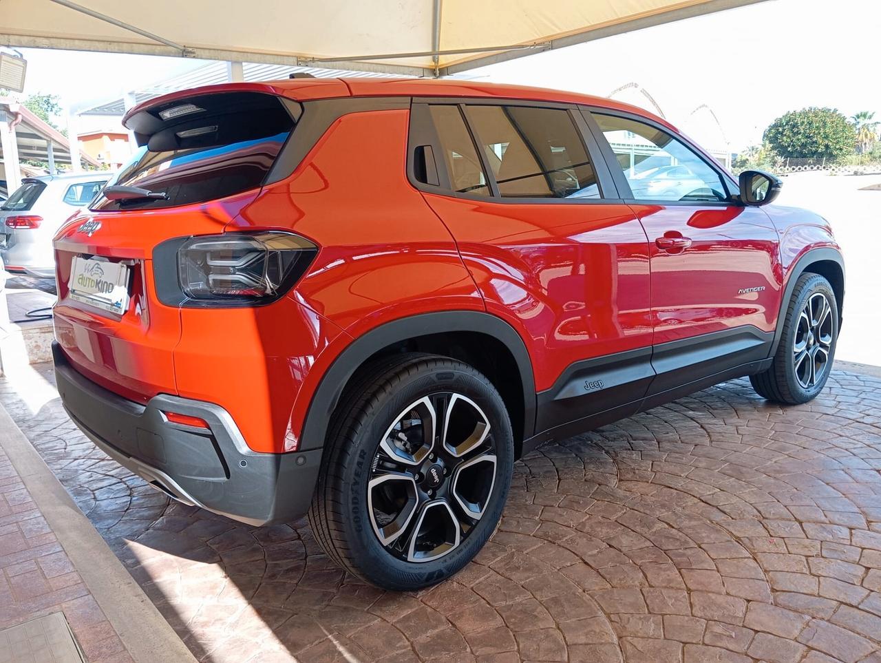 Jeep Avenger 1.2 Turbo 100 CV Summit