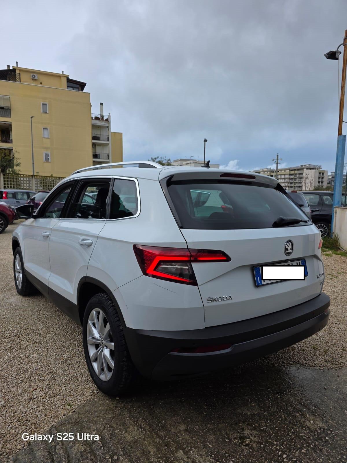 Skoda Karoq 2.0 TDI SCR 4x4 DSG Style 2018 STRAFULL