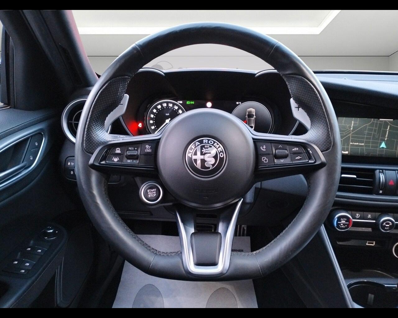 ALFA ROMEO Giulia (2016) Giulia 2.0 Turbo 280 C...