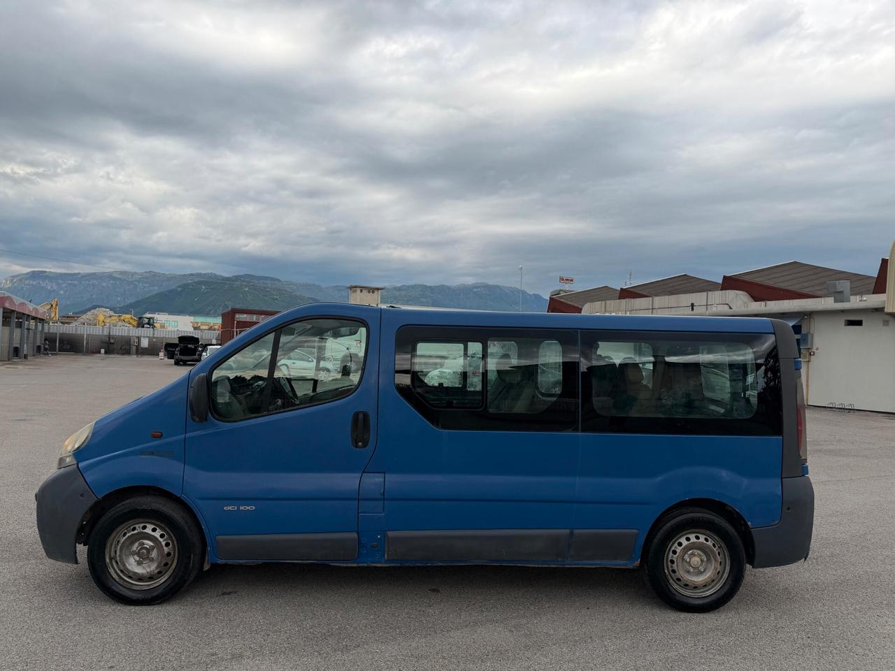 Nissan Primastar 1.9 dCi 9 Posti LEGGI BENE