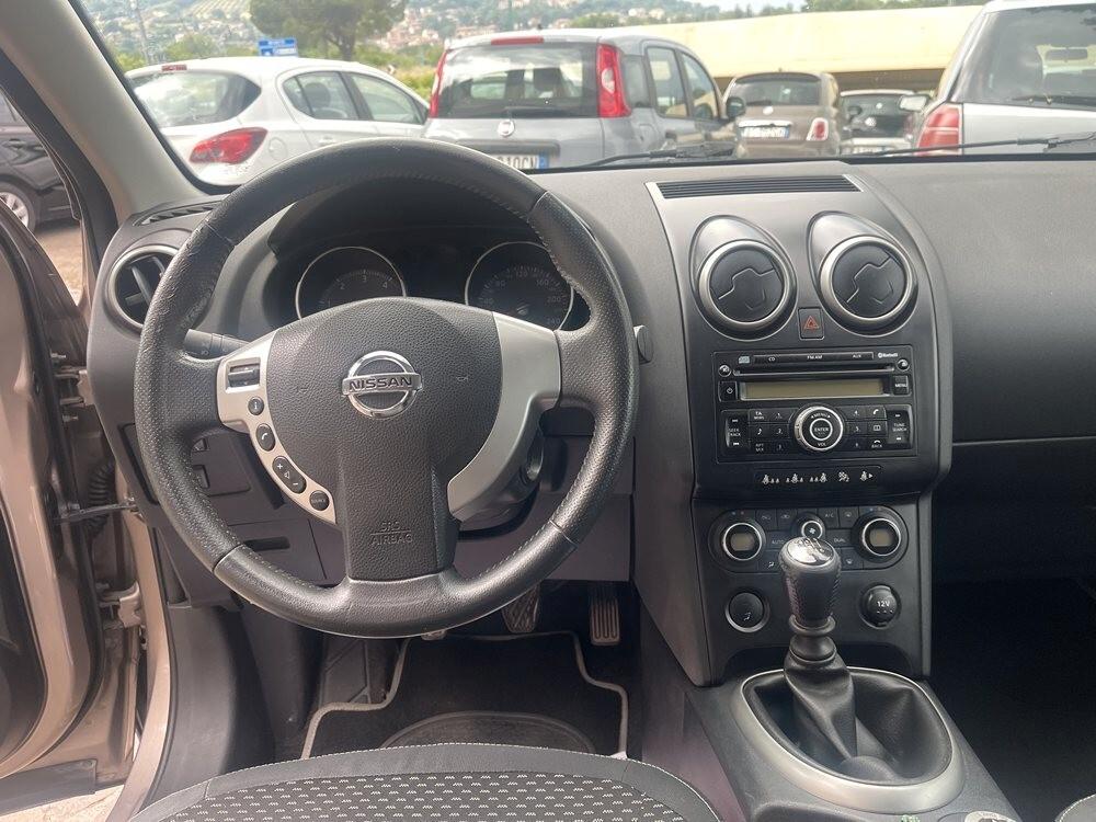 Nissan Qashqai 2.0 dCi DPF 4WD Tekna