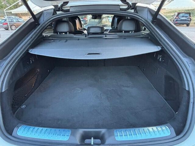 (NEW) Mercedes-GLC 220d Coupe AMG Line Premium Plus 4matic 2023