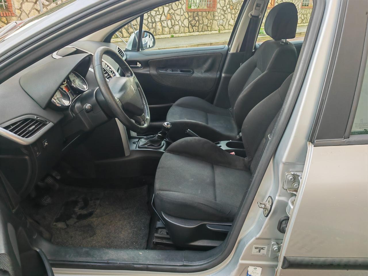 PEUGEOT 207 1.4 BENZINA METANO CV88 KW65 XS