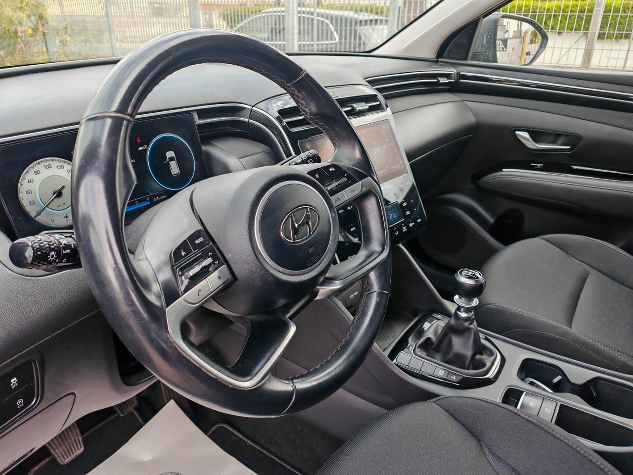 Hyundai Tucson 16crdi hybrid navig cam led 2022