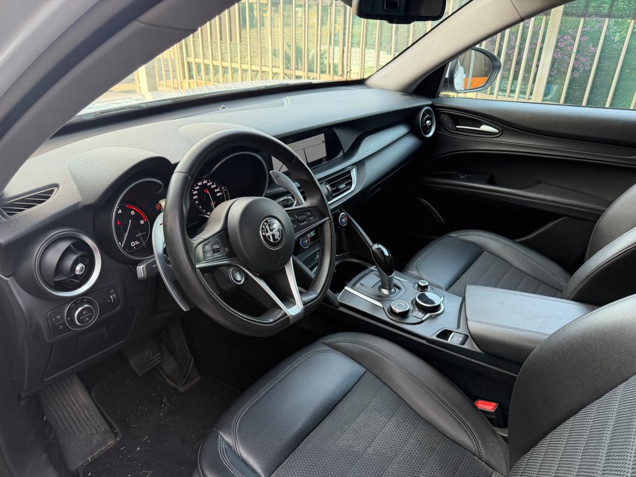 Alfa Romeo Stelvio 2.2 TD 177CV AUTOMATIC 4X4 EURO6B